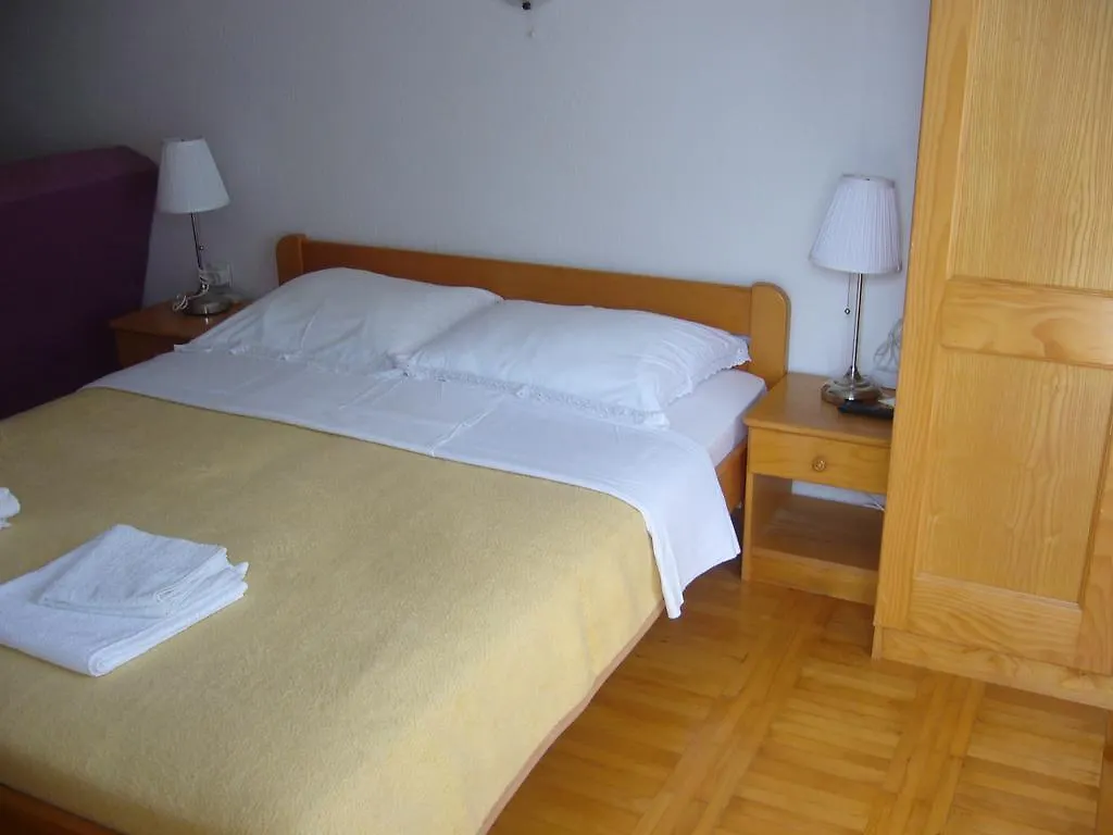 Panzió Stella Maris Accommodation Klenovica