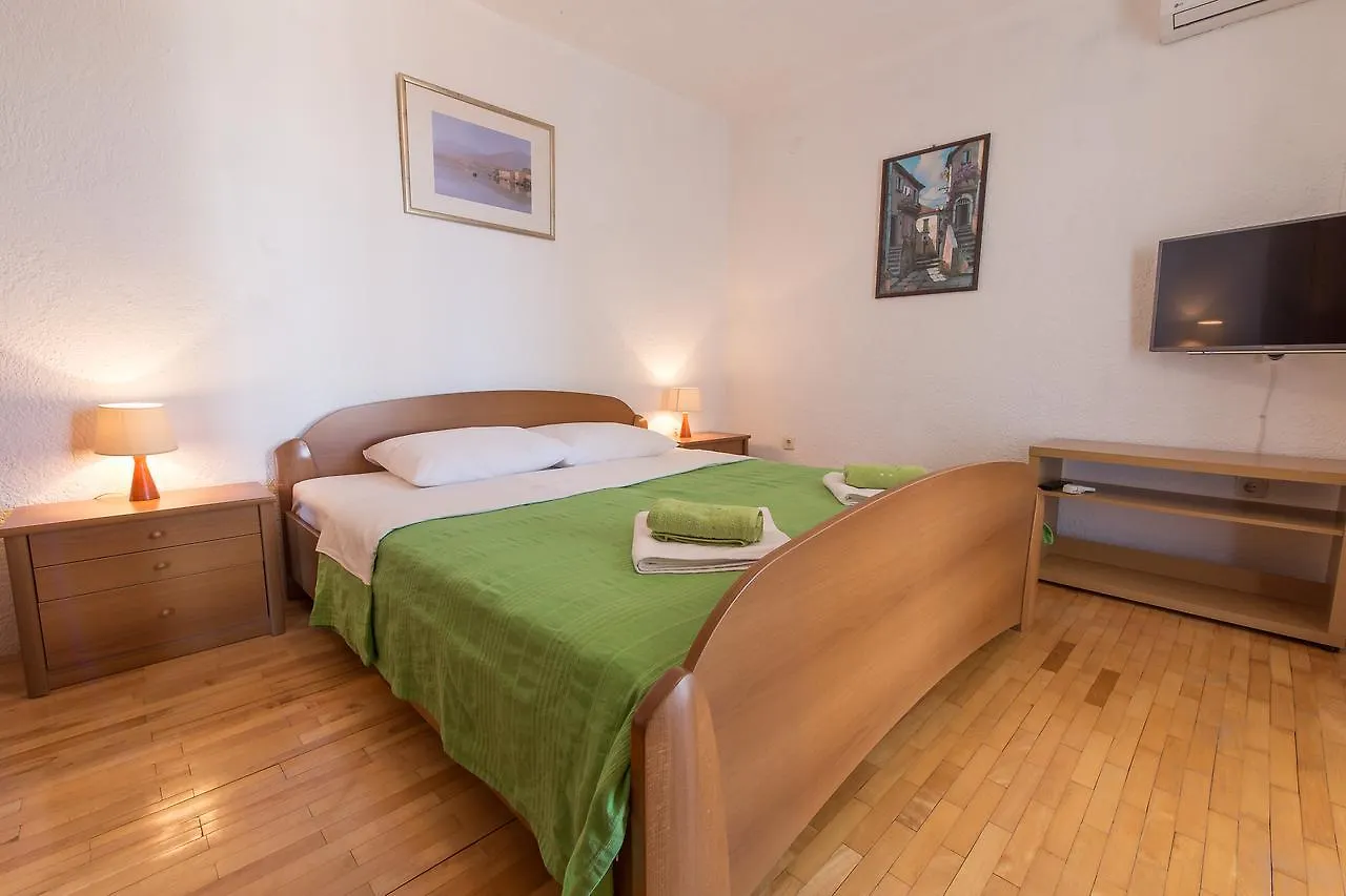 Stella Maris Accommodation Klenovica Bed & Breakfast
